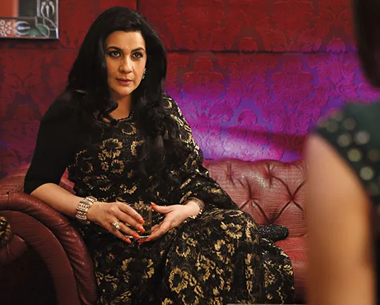 amrita singh 4k ultra hd wallpaper